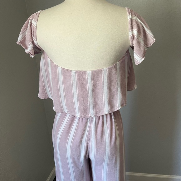 American Eagle Outfitters Pink and White Jumpsuit with Elegant Design - Picture 5 of 6